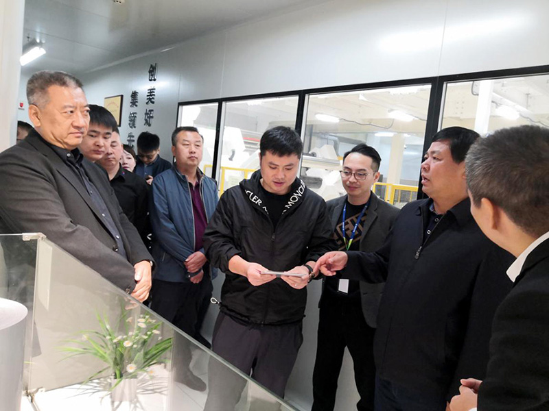 圖片(piàn)11web.jpg 圖片11web.jpg